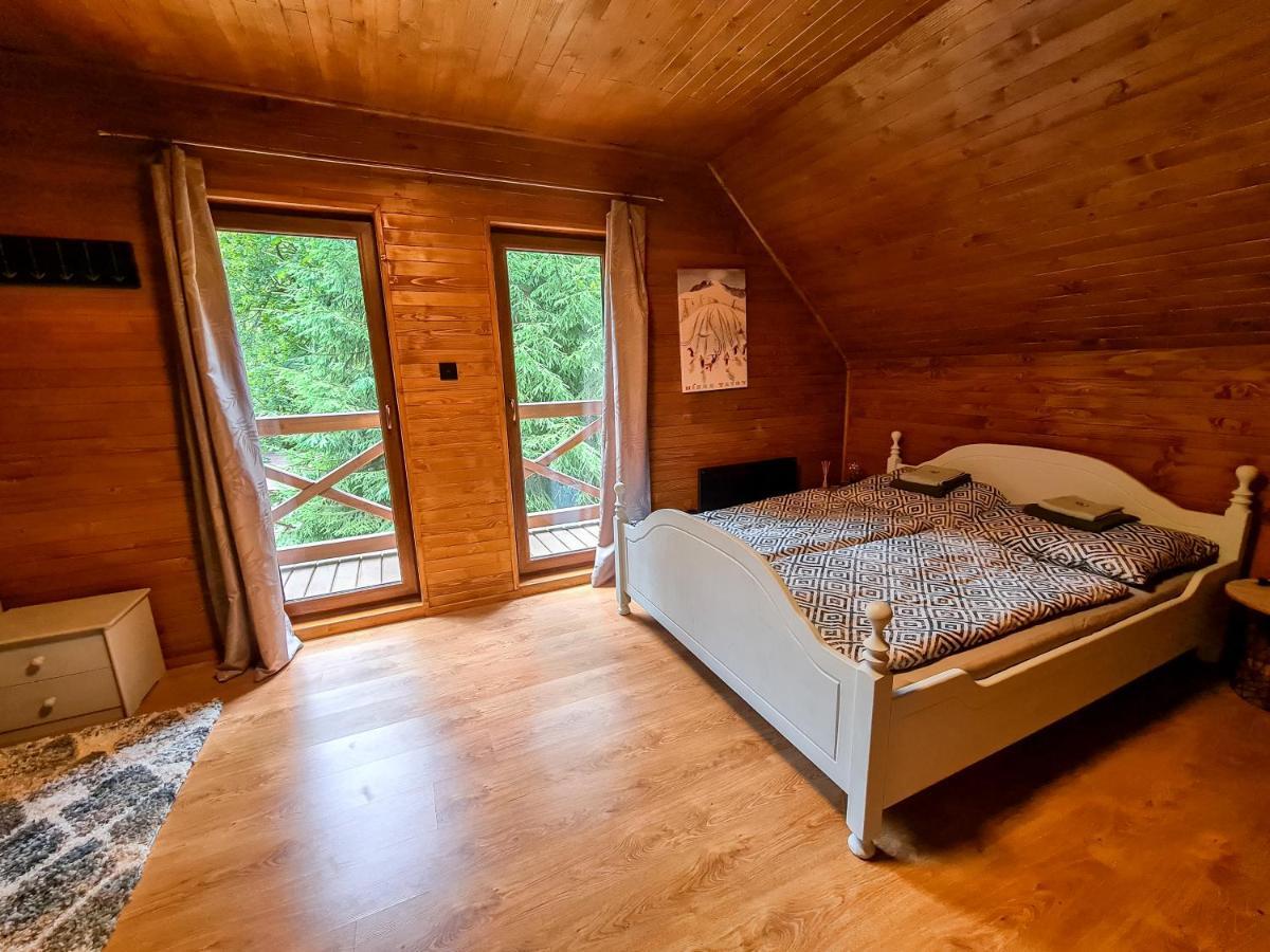 Tatrystay Riverstone Chalets เดมานอฟสกา โดลินา ภายนอก รูปภาพ