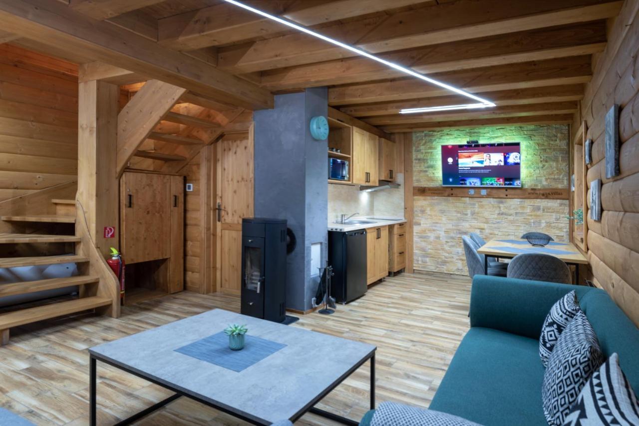 Tatrystay Riverstone Chalets เดมานอฟสกา โดลินา ภายนอก รูปภาพ